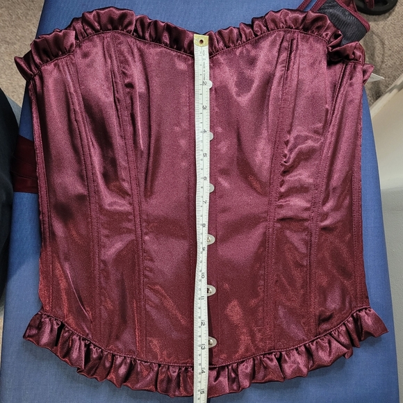 Women's Burgundy Corset / Bustier Set - Picture 11 of 11